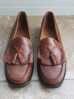 BASS Weejuns Marietta II 3242-261 Brown Leather Tassel Loafers